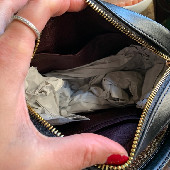 Authentic COACH Limited edition Snowwhite Leather/floral coated zip top Crosby - Picture 7 of 10